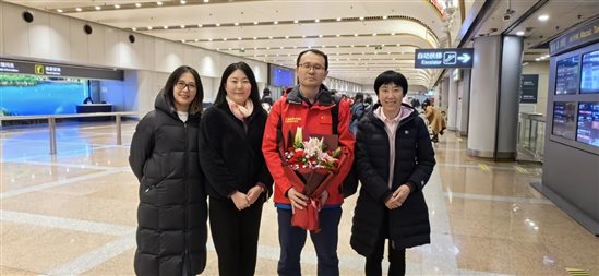 8ad1bbcf635a5643cbe06b803ca3f8f