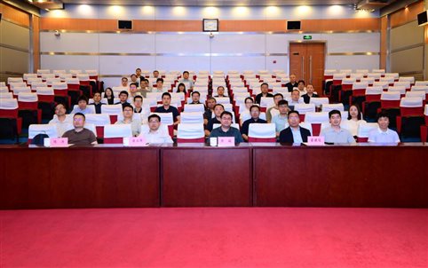 0569af68d8fa9a012e13ee1ce50c0be